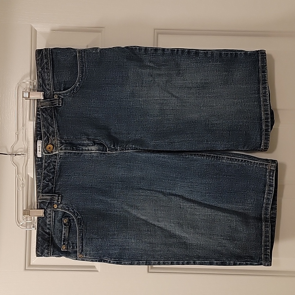 Liz & Co Jean Shorts Size 16